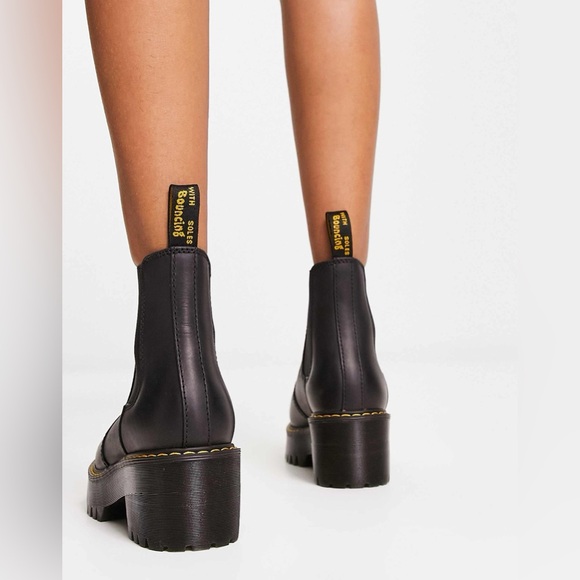 NEW Dr. Martens Rometty Chelsea Black
Burnished Wyoming - 23917001 - Size 8 - Picture 6 of 17